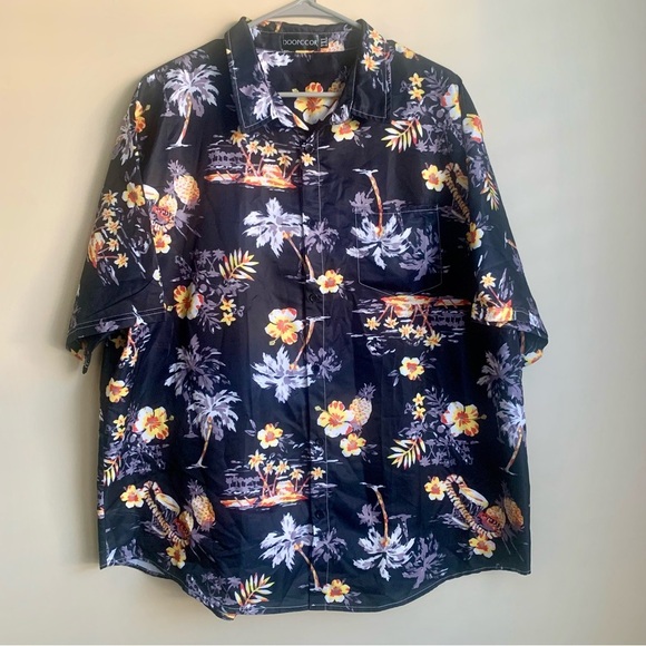 Black Floral Hawaiian button down short sleeve shirt size 2XL EUC - Picture 1 of 4